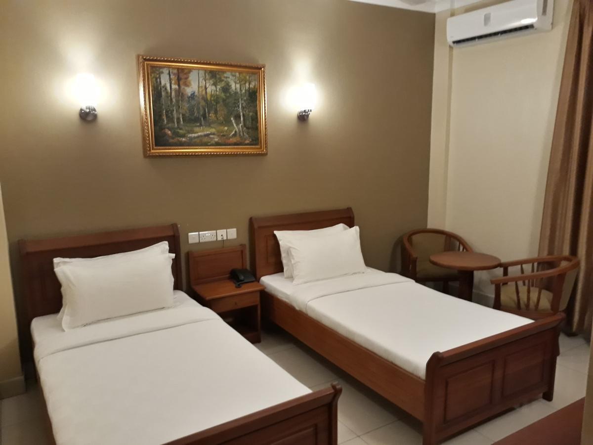Chelsea 3* Dar es Salaam